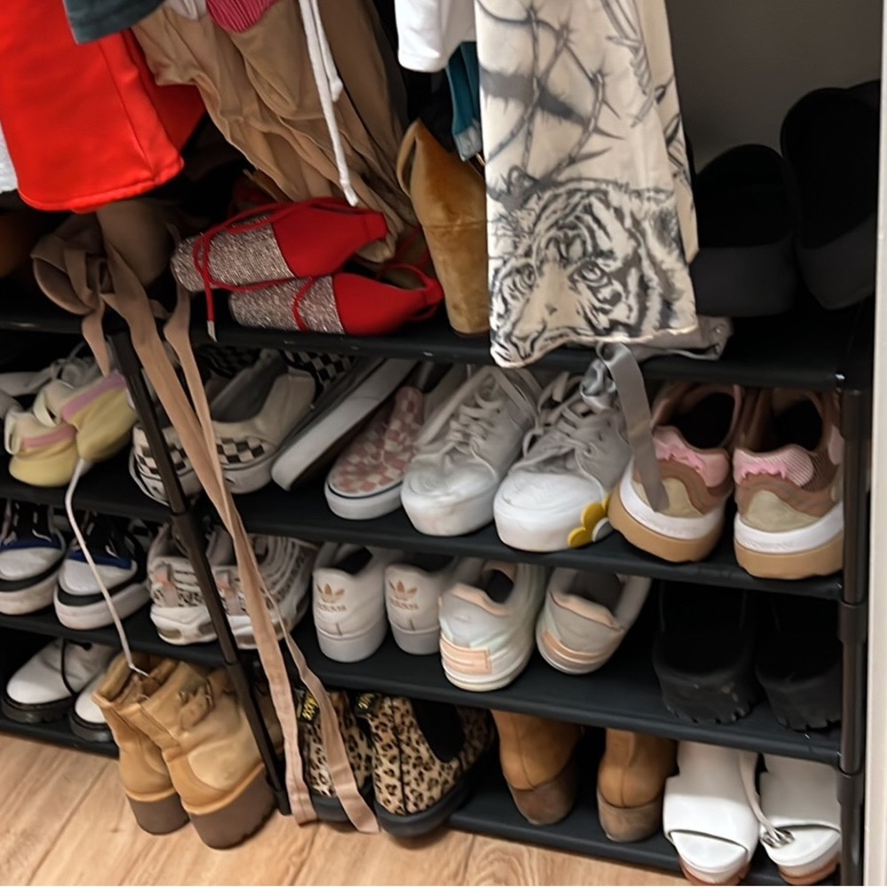 Shoe rack